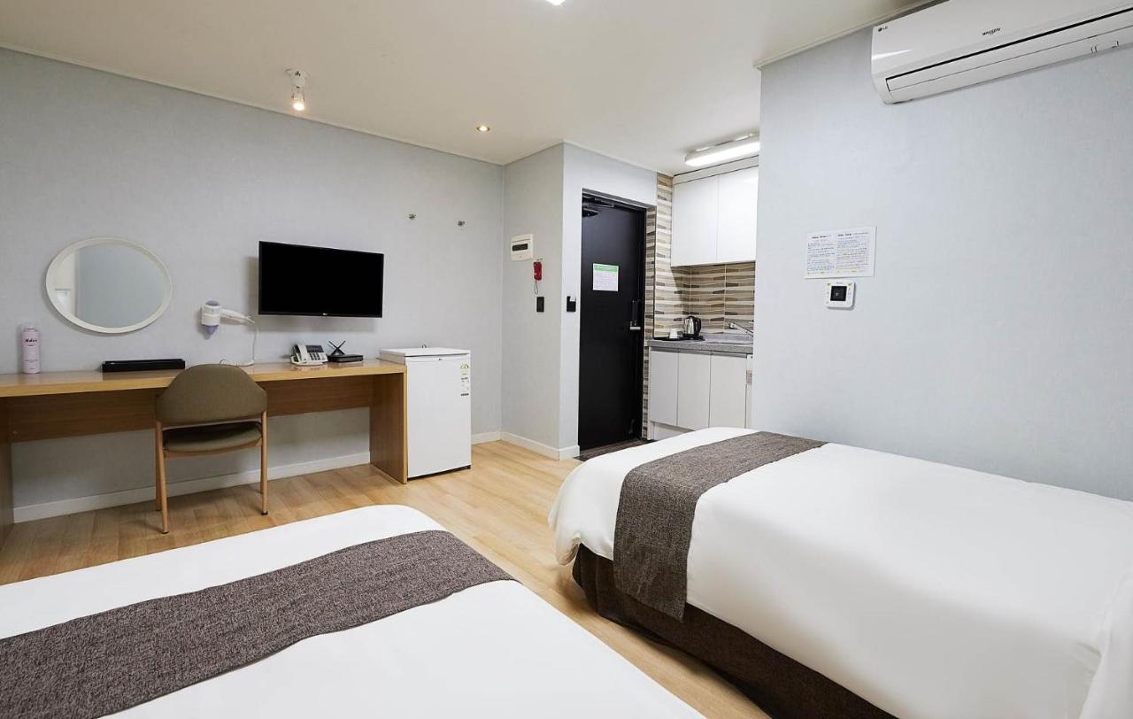 Malu Hotel Сувон Екстериор снимка